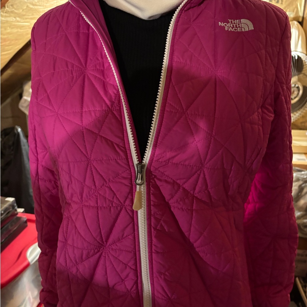 The North Face Women's Pink Quilted Jacket Size M